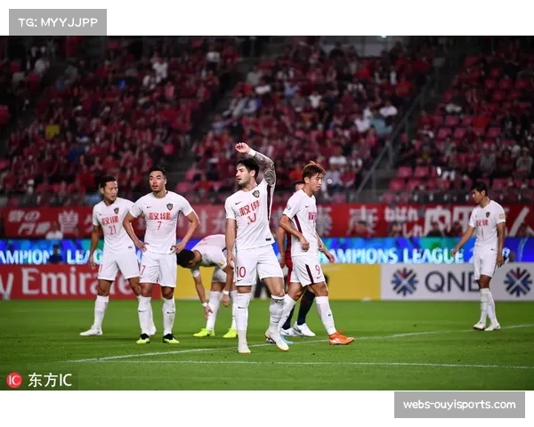 热刺从欧冠决赛到保级泥潭，12亿英镑新球场带来的商业成功与竞技崩溃悖论